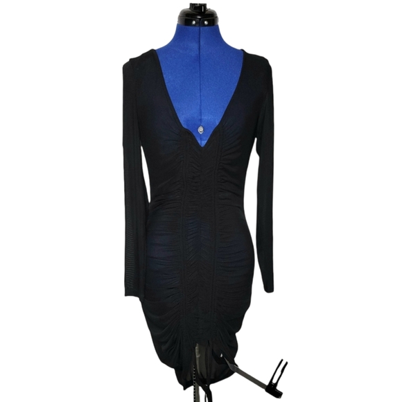 Black Mesh Dress From Pretty Little Thing - Picture 4 of 7